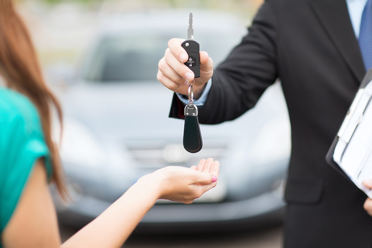 Companie rent a car